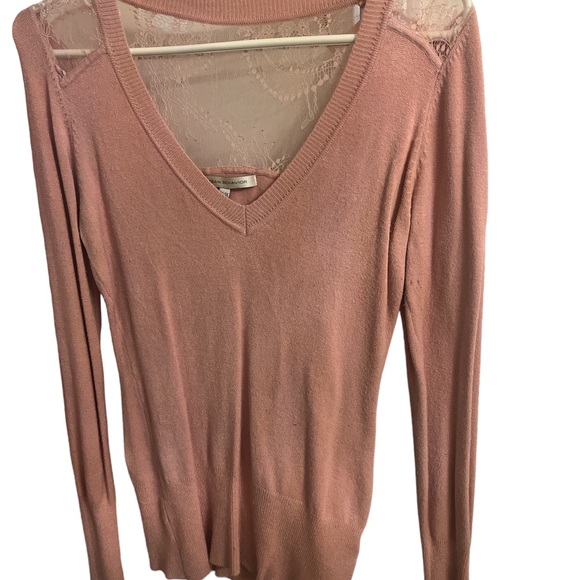 SALE! URBAN BEHAVIOUR V NECK SWEATER ๐ฅ๐ฅ๐ฅ - Picture 1 of 9